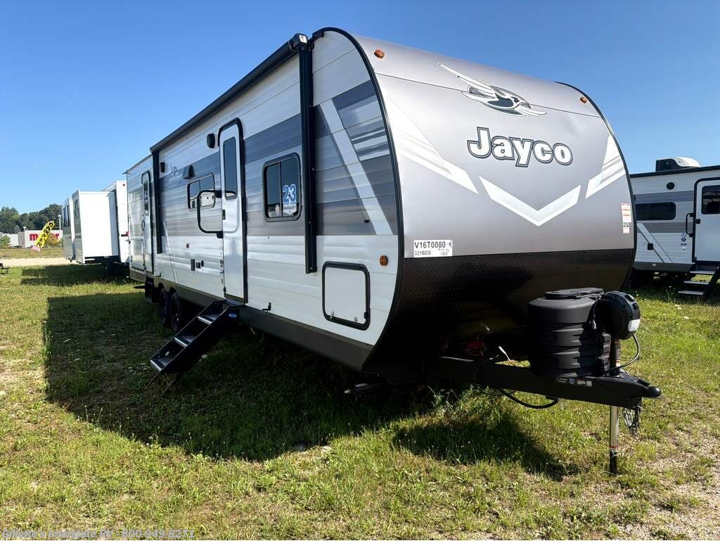 New 2027 Jayco Jay Flight SLX 321BDS available in Haslett, Michigan