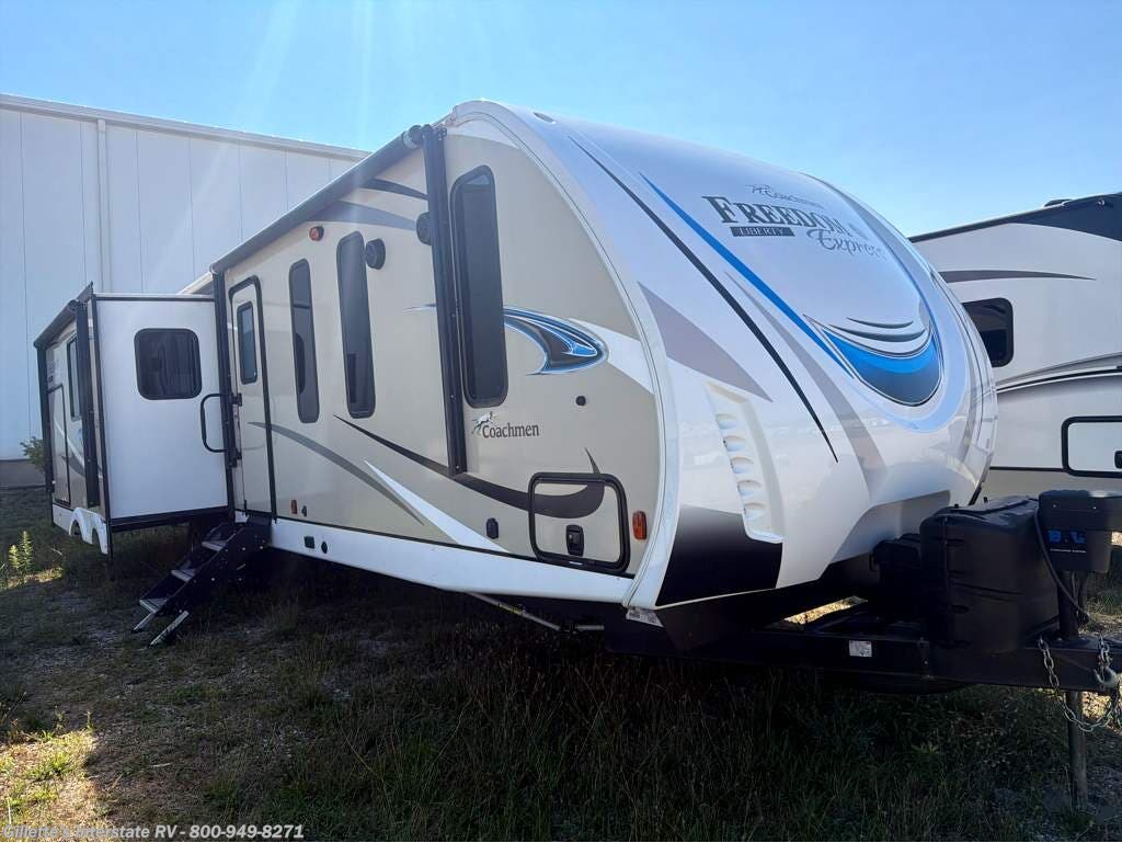 Used 2019 Forest River  FREEDOM EXPRESS 324RLDSLE available in Haslett, Michigan