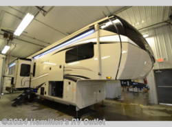 New 2022 Jayco Pinnacle 36SSWS available in Saginaw, Michigan