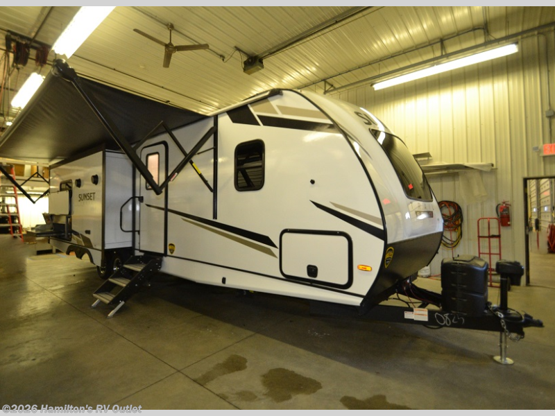 New 2023 CrossRoads Sunset Trail 285CK available in Saginaw, Michigan