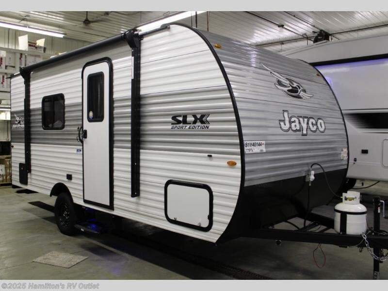 New 2025 Jayco Jay Flight SLX 170FQ available in Saginaw, Michigan