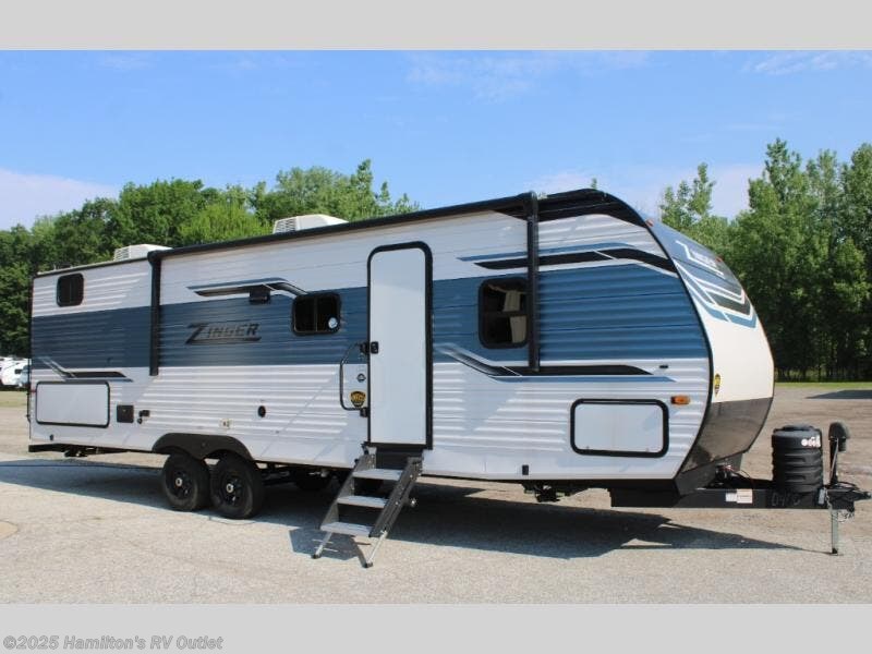 New 2024 CrossRoads Zinger 290KB available in Saginaw, Michigan