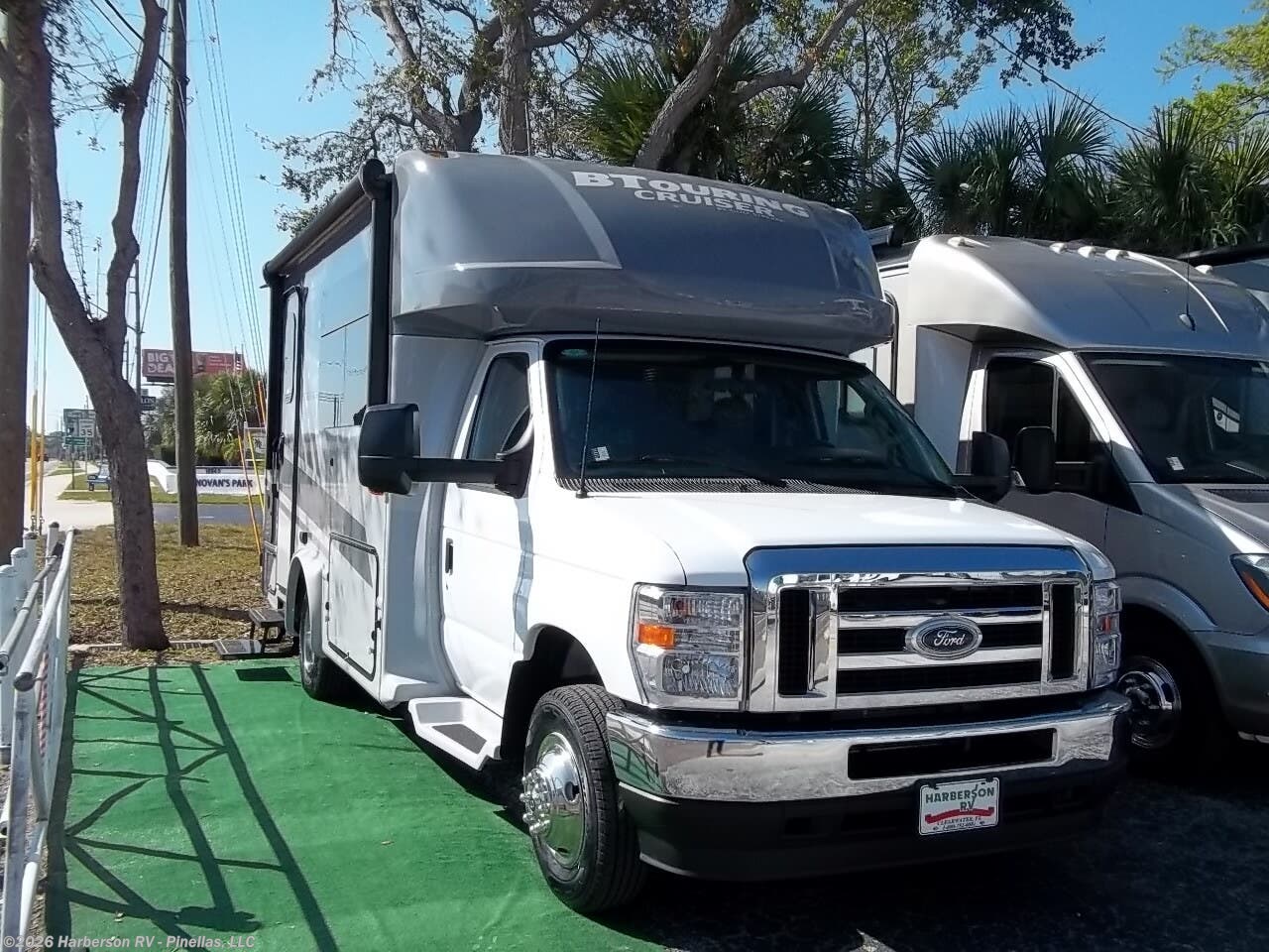 New 2025 Gulf Stream  5210 B-Touring Cruiser available in Clearwater, Florida