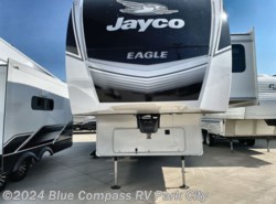 New 2025 Jayco Eagle 321RSTS available in Park City, Kansas