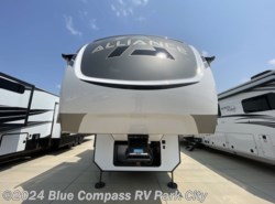 Used 2022 Alliance RV Paradigm 385fl available in Park City, Kansas