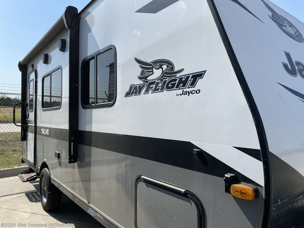 Used 2022 Jayco Jay Flight SLX Western Edition Flight 195rb Slx available in Park City, Kansas