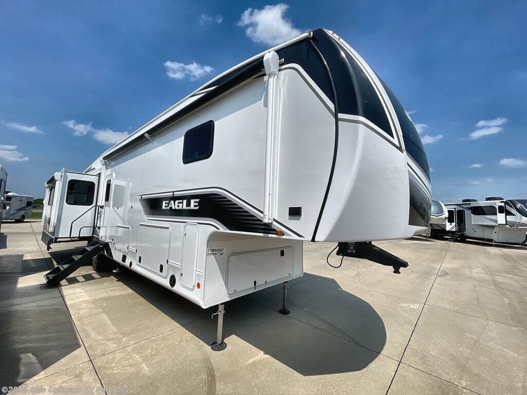 New 2026 Jayco Eagle 355MBQS available in Park City, Kansas