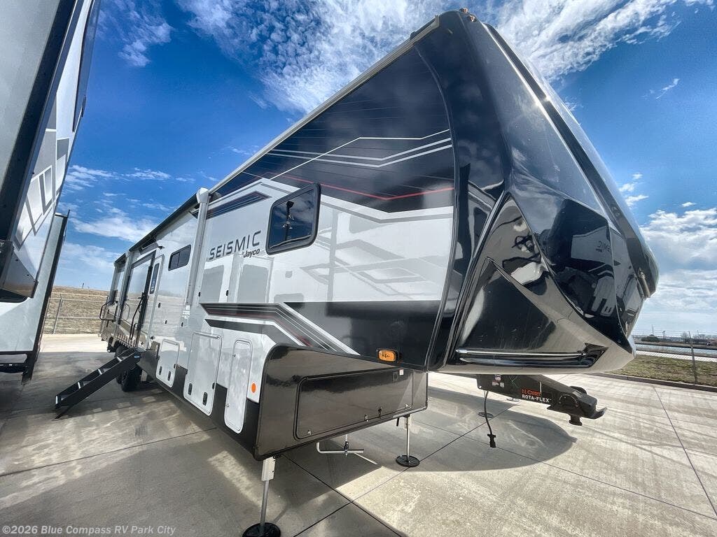 New 2026 Jayco Seismic 413 available in Park City, Kansas