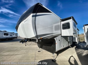 New 2026 Jayco Pinnacle 38FBRK available in Park City, Kansas