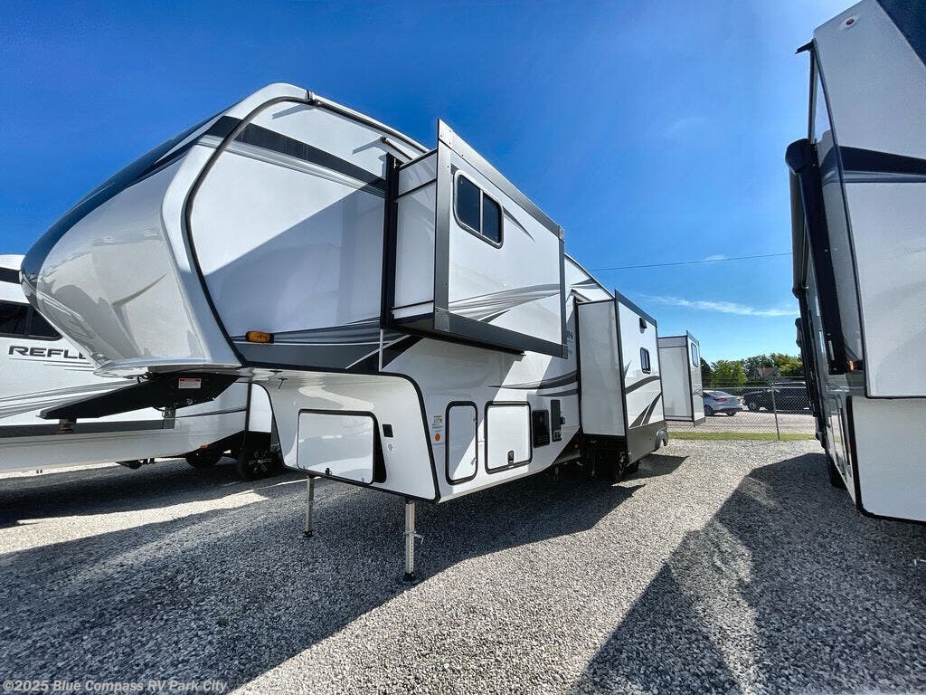 New 2025 Grand Design Reflection 311BHS available in Park City, Kansas