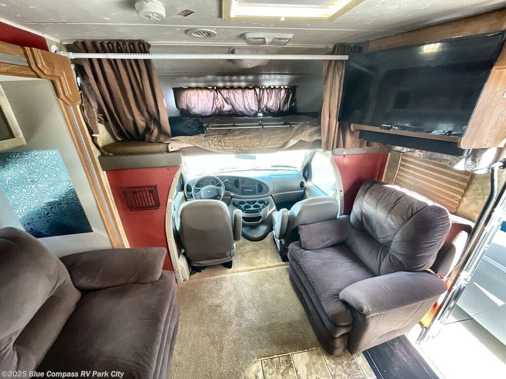 Used 2008 Coachmen Freelander 3150SS available in Park City, Kansas