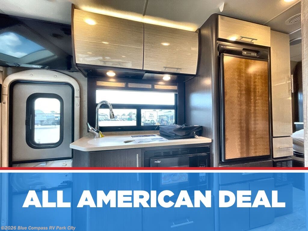 Used 2018 Thor Motor Coach Four Winds 23tr available in Park City, Kansas