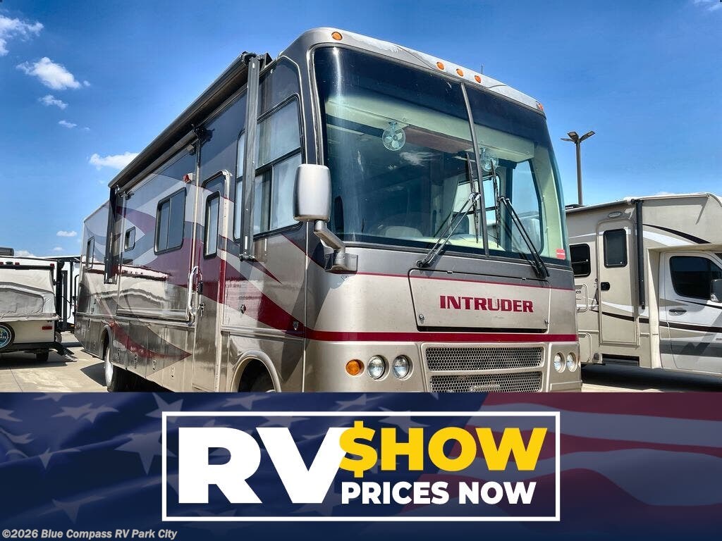 Used 2006  Damon Intruder 378F by Damon from Blue Compass RV Park City in Park City, KS