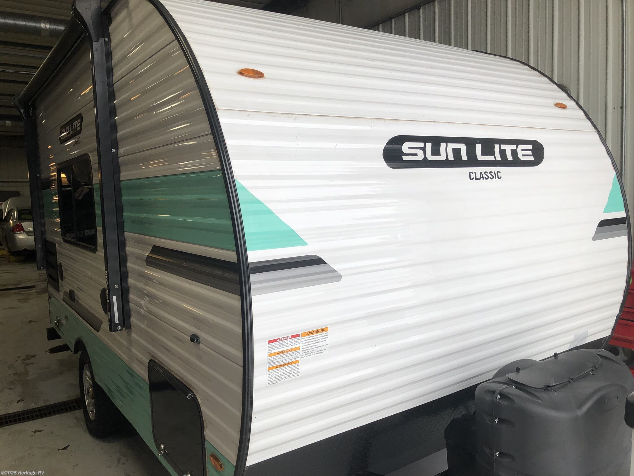 Used 2022 Sunset Park RV Sun Lite M-16BH available in Tomahawk, Wisconsin