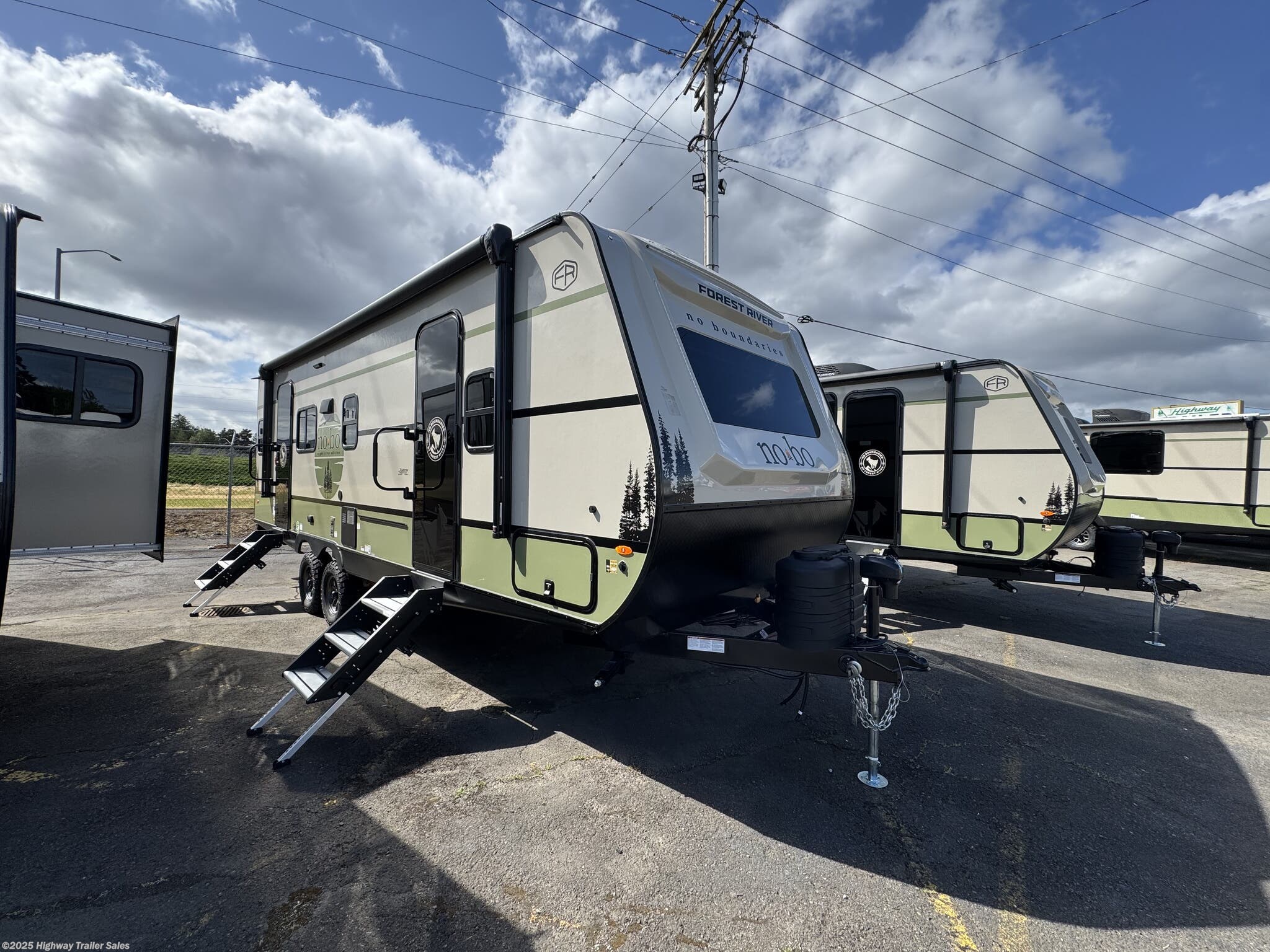 New 2025 Forest River No Boundaries 20 Series NB20.7 available in Salem, Oregon