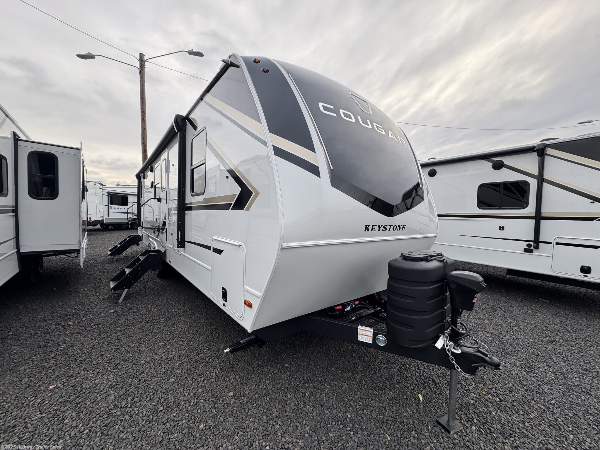 New 2026 Keystone Cougar Half-Ton 28BHWE available in Salem, Oregon