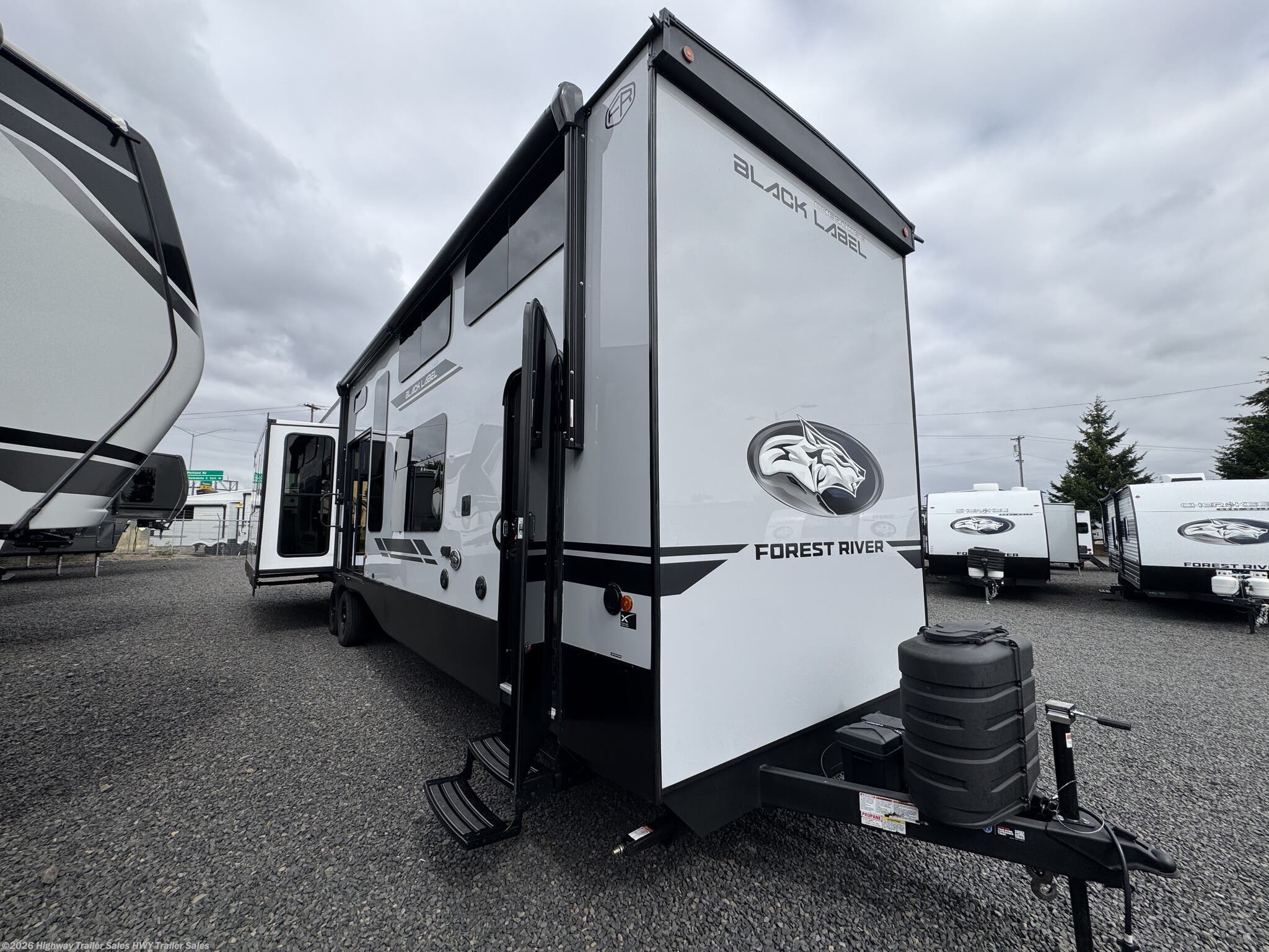 New 2027 Forest River Cherokee Timberwolf Black Label 39JMBL available in Salem, Oregon