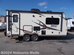 Used 2016 Forest River Rockwood Roo 21DK available in Bridgeview, Illinois