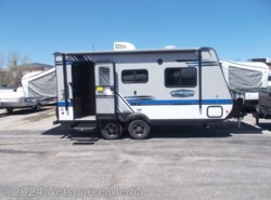  Used 2019 Jayco Jay Feather X19H available in Bridgeview, Illinois