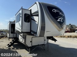 New 2023 Highland Ridge Open Range Fifth Wheels 373RBS available in Denton, Texas