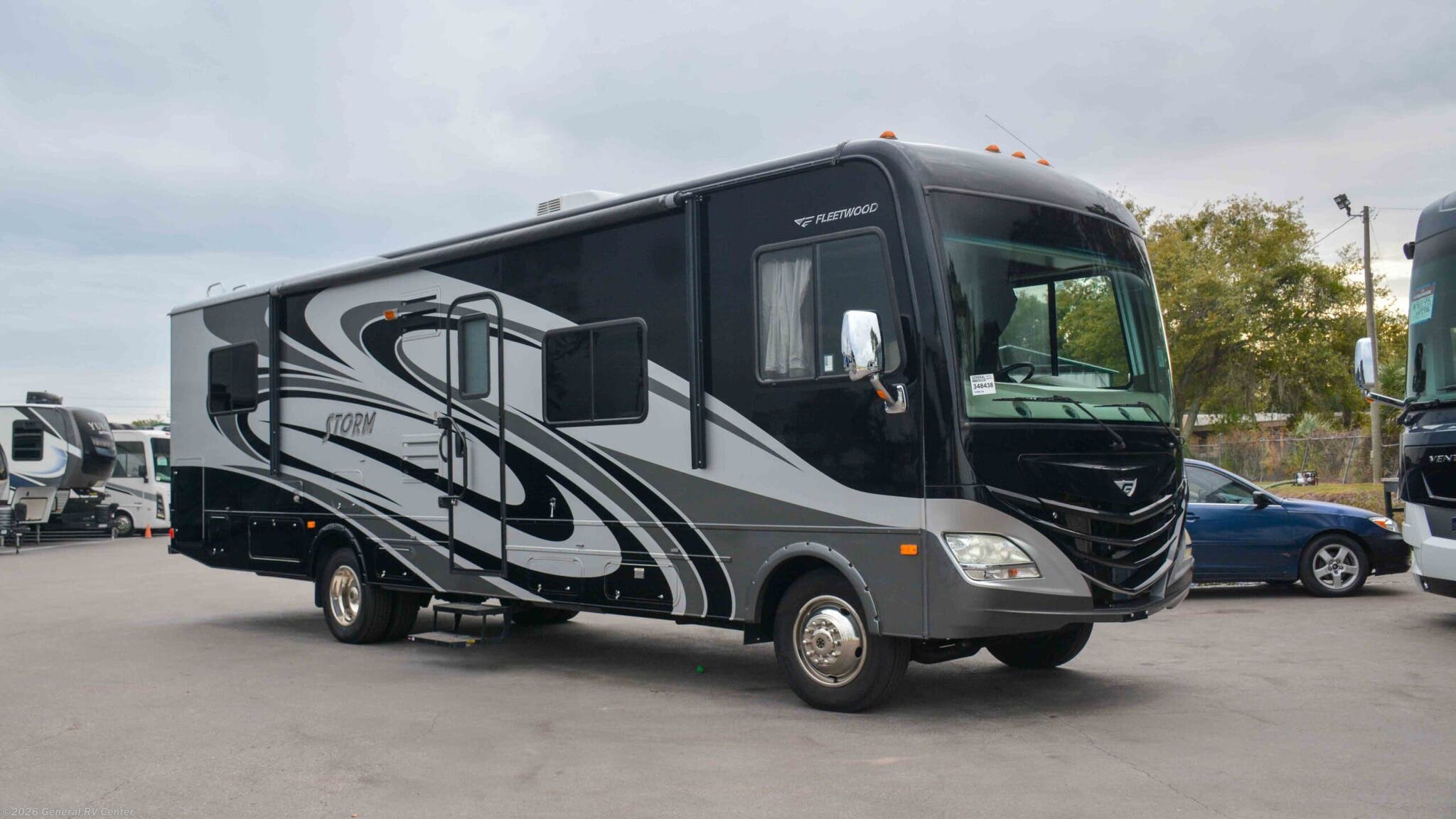 Used 2012 Fleetwood Storm 33Q available in Winter Garden, Florida