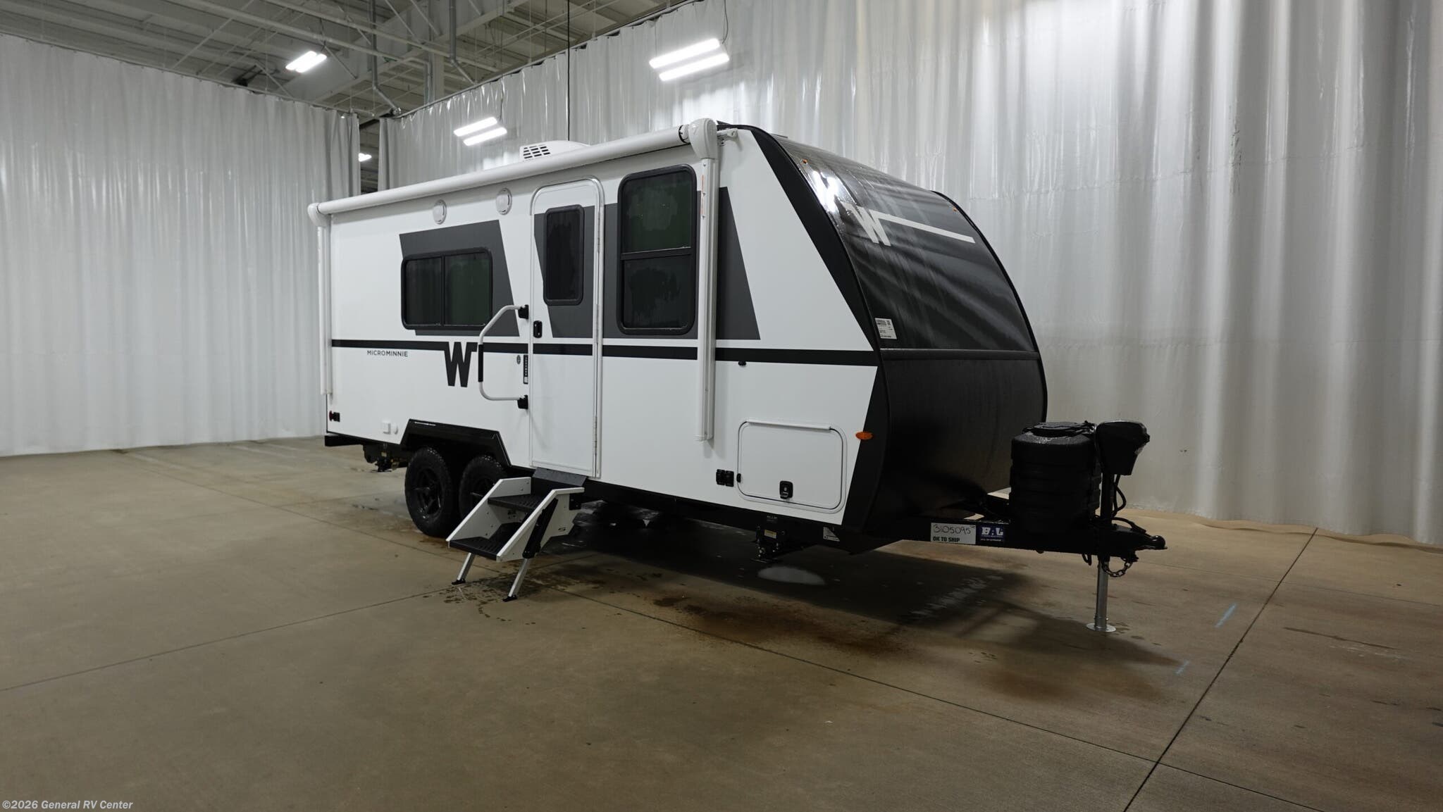 New 2026 Winnebago Micro Minnie 2000MRB available in Winter Garden, Florida