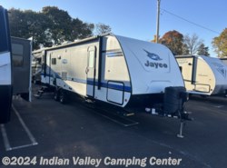 Used 2019 Jayco Jay Feather 27RL available in Souderton, Pennsylvania