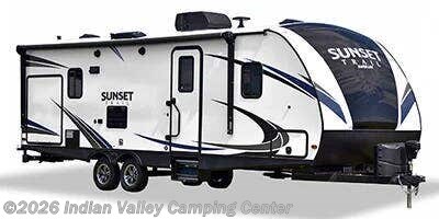 Used 2018 CrossRoads Sunset Trail Super Lite SS-331BH available in Souderton, Pennsylvania