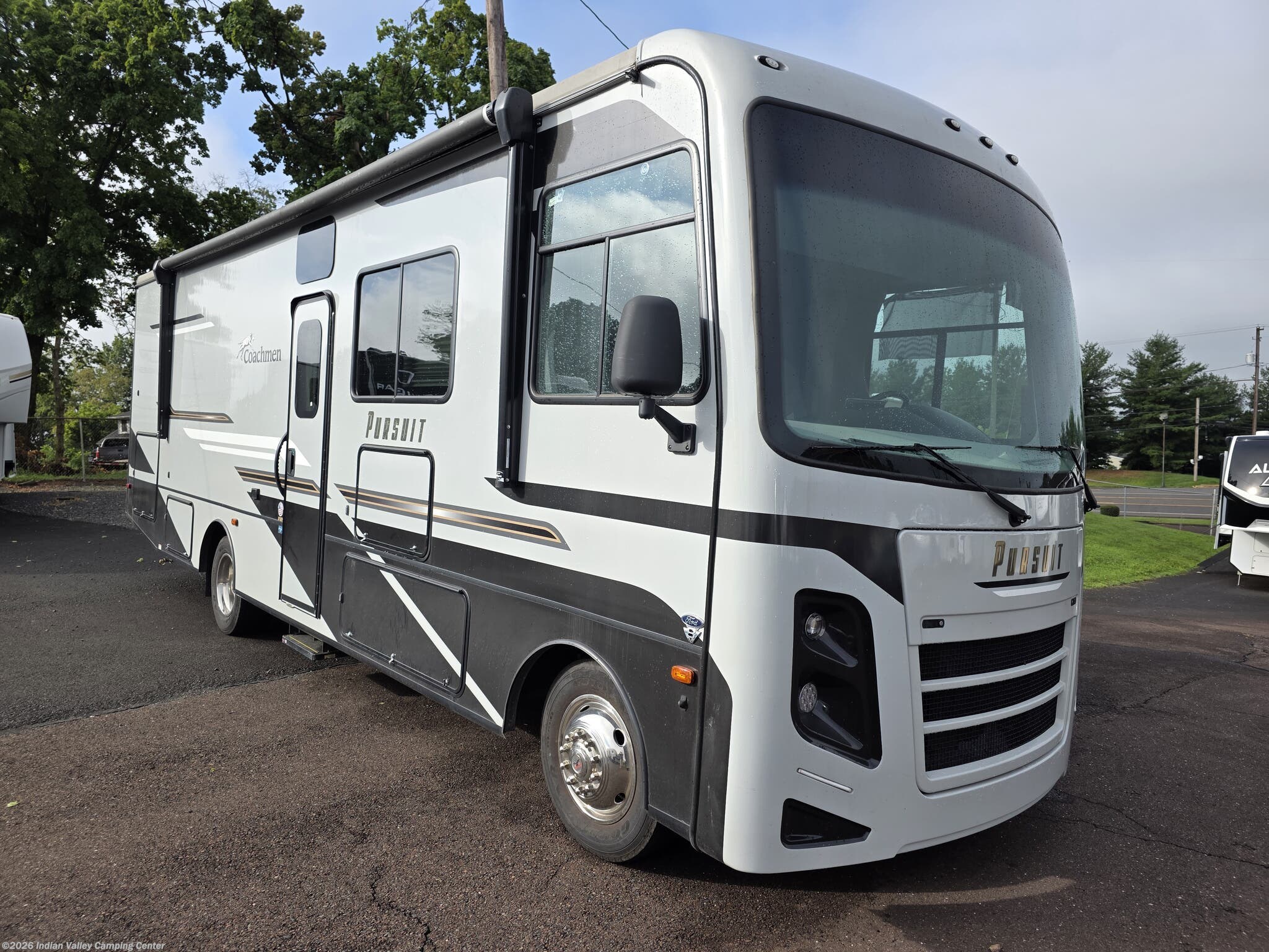 Used 2022 Coachmen Pursuit 31BH available in Souderton, Pennsylvania