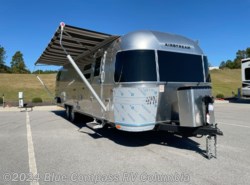 New 2025 Airstream Globetrotter 30RB Twin available in Lexington, South Carolina