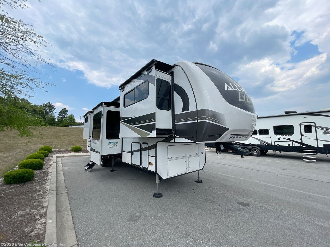 Used 2024 Alliance RV Paradigm 385FL available in Lexington, South Carolina
