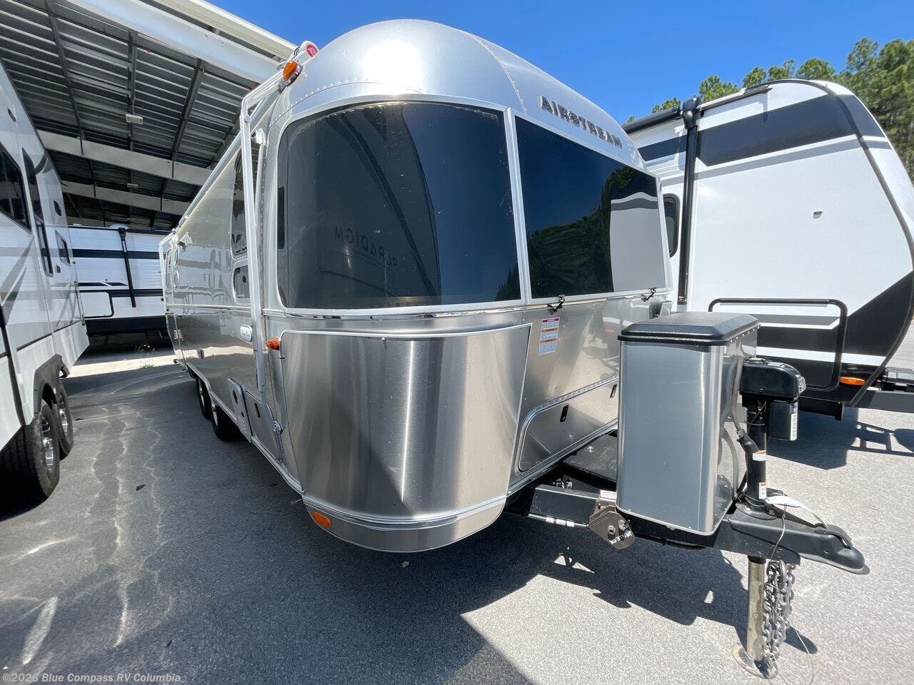 Used 2024 Airstream Flying Cloud 25FB Twin available in Lexington, South Carolina