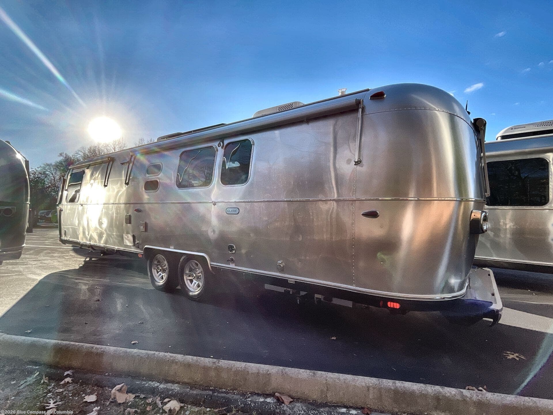 New 2026 Airstream Classic 33FB available in Lexington, South Carolina