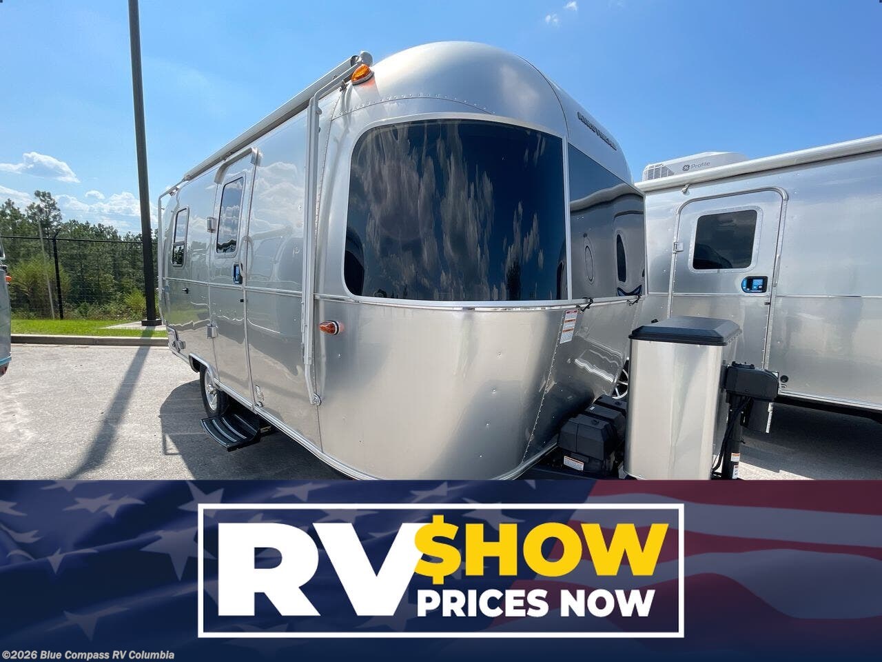 New 2027 Airstream Classic 30RB available in Lexington, South Carolina