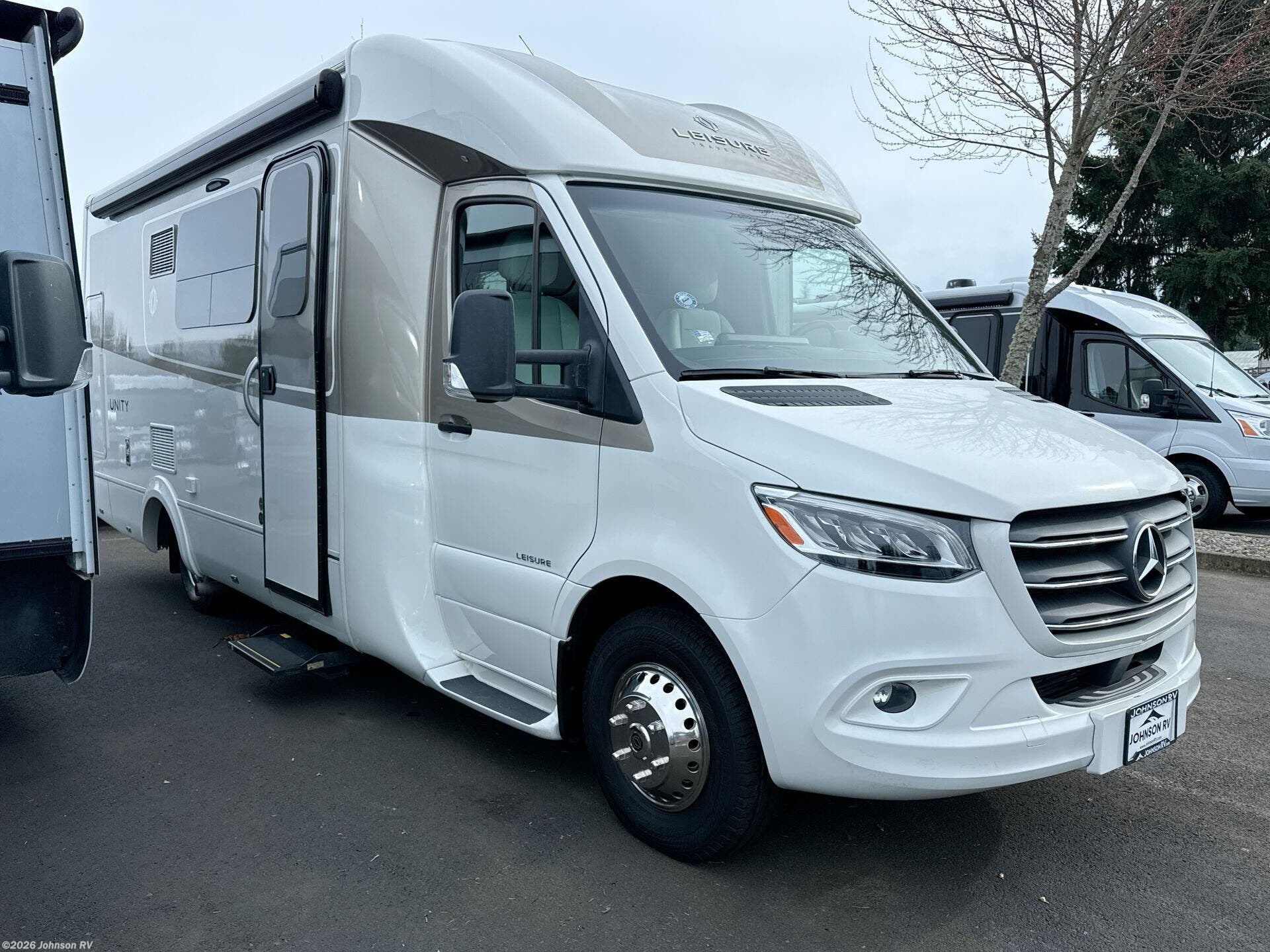 Used 2020 Leisure Travel Unity U24MB available in Sandy, Oregon