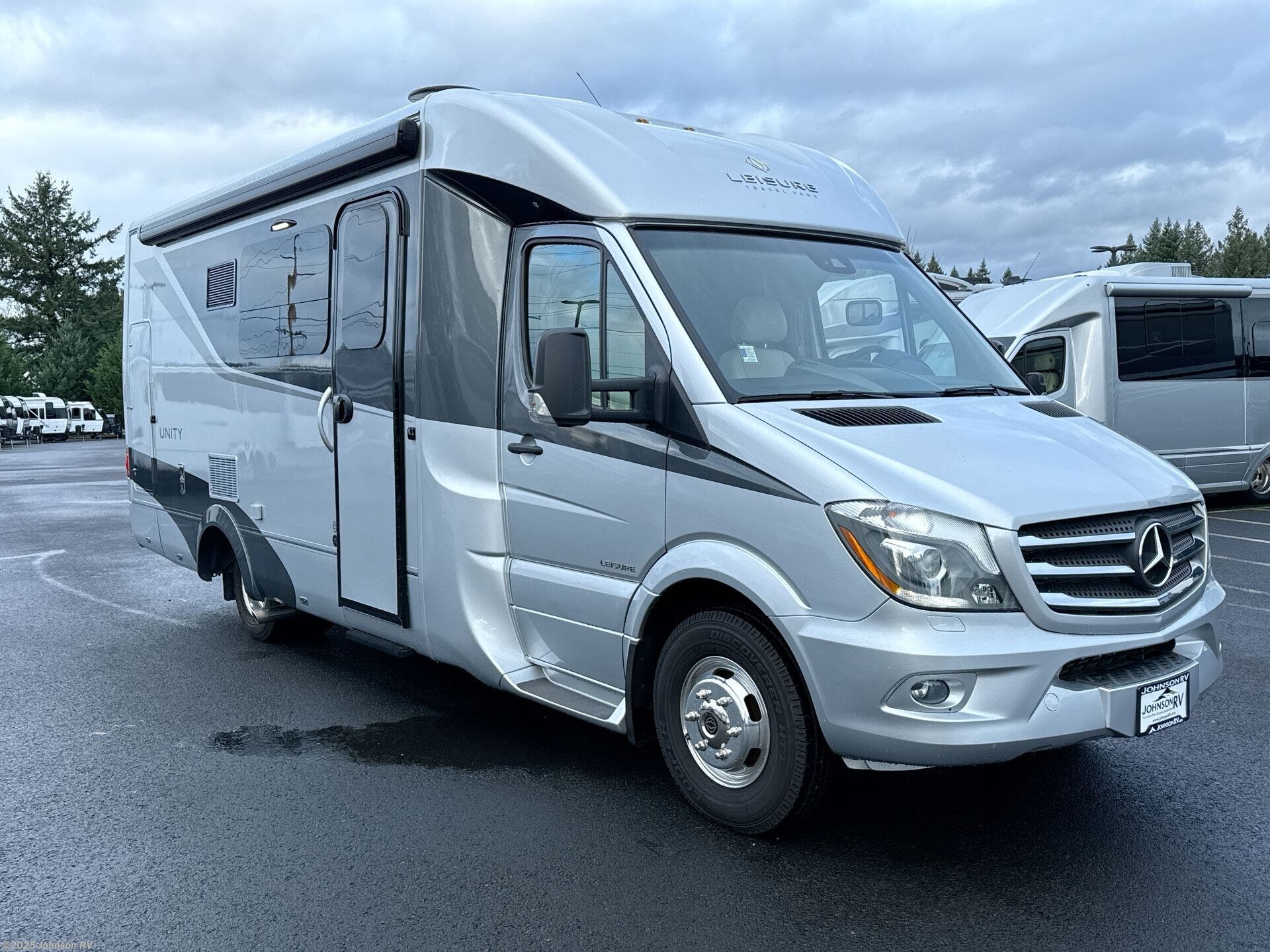 Used 2017 Leisure Travel Unity U24MB available in Sandy, Oregon