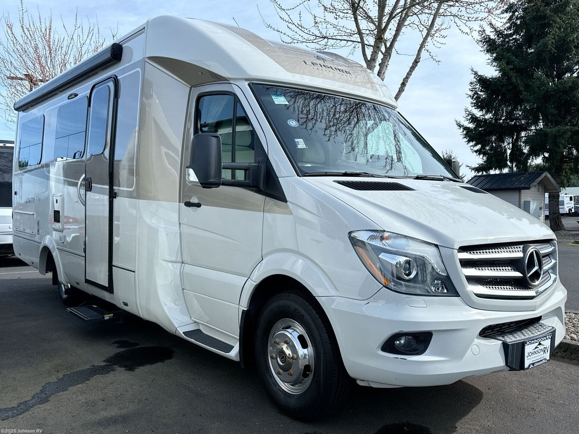 Used 2018 Leisure Travel Unity U24FX available in Sandy, Oregon