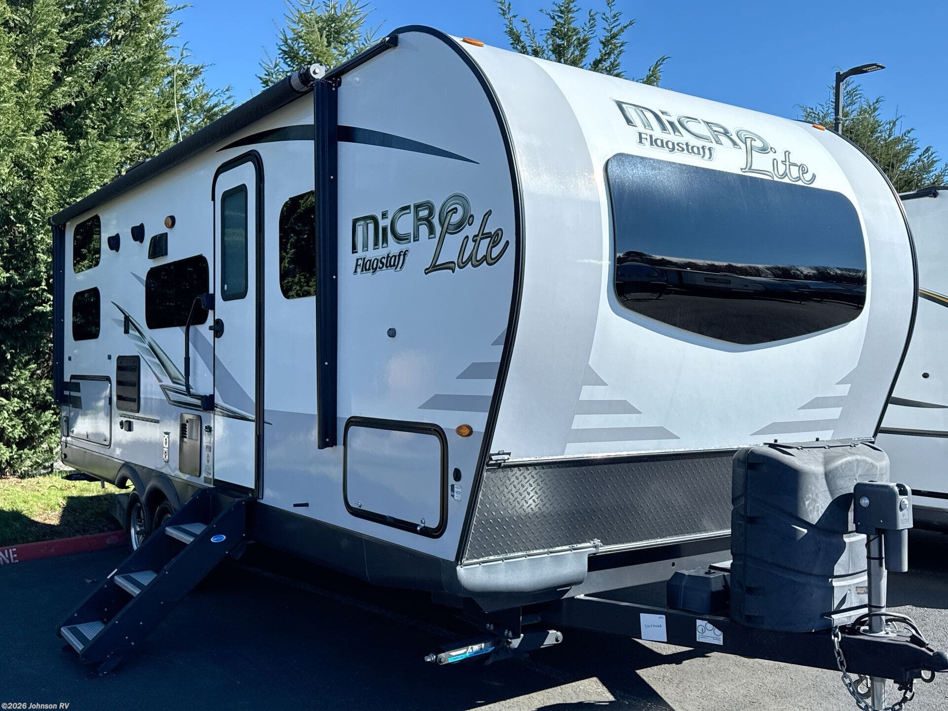Used 2020 Forest River Flagstaff Micro Lite 25BRDS available in Sandy, Oregon