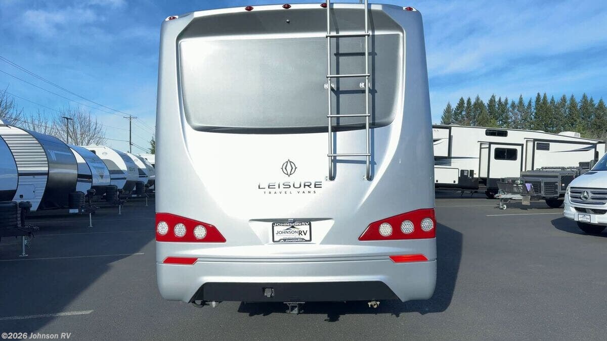 Used 2018 Leisure Travel Unity 24TB available in Sandy, Oregon