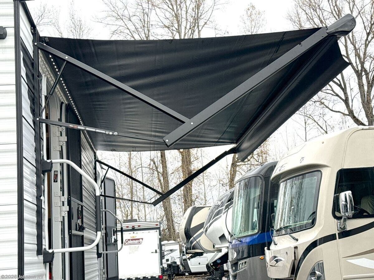 New 2026 Winnebago Access 25RK available in Sandy, Oregon