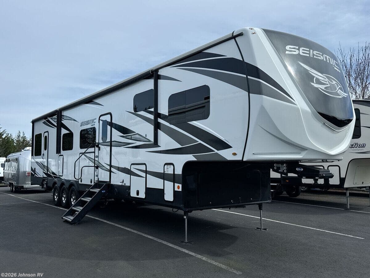 Used 2020 Jayco Seismic 4125 available in Sandy, Oregon