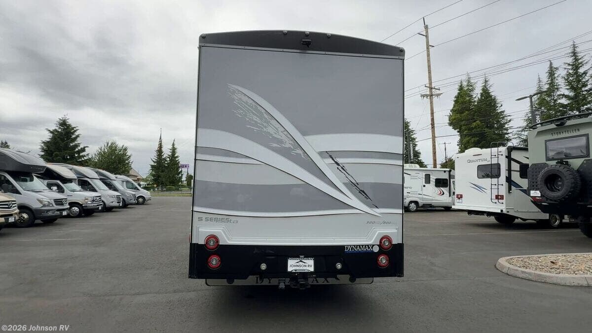 Used 2021 Dynamax Corp  Isata 5 FW 30 available in Sandy, Oregon