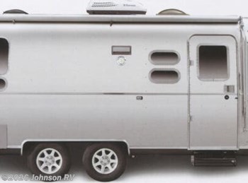 Used 2015 Airstream Flying Cloud 23D available in Sandy, Oregon