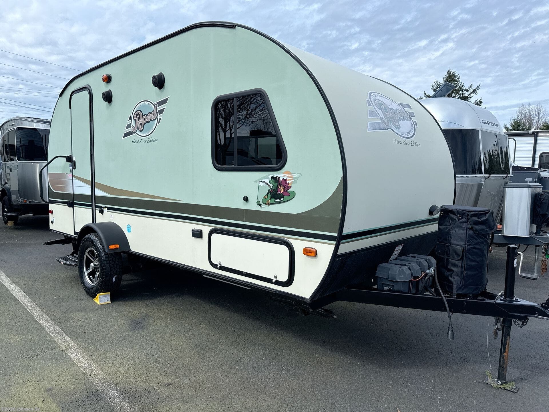Used 2016 Forest River R-Pod 179HR available in Sandy, Oregon