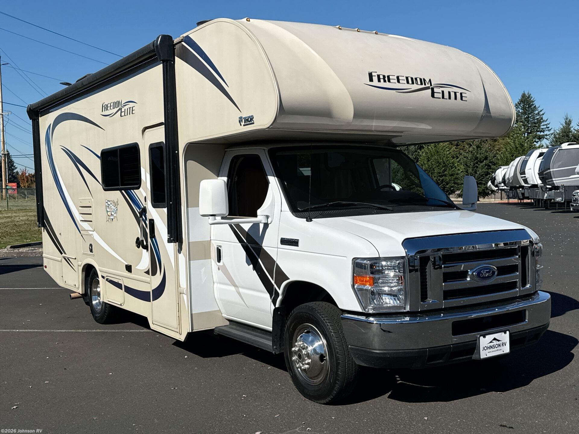Used 2019  Thor Motor Coach Freedom Elite 24HE by Thor Motor Coach from Johnson RV in Sandy, OR