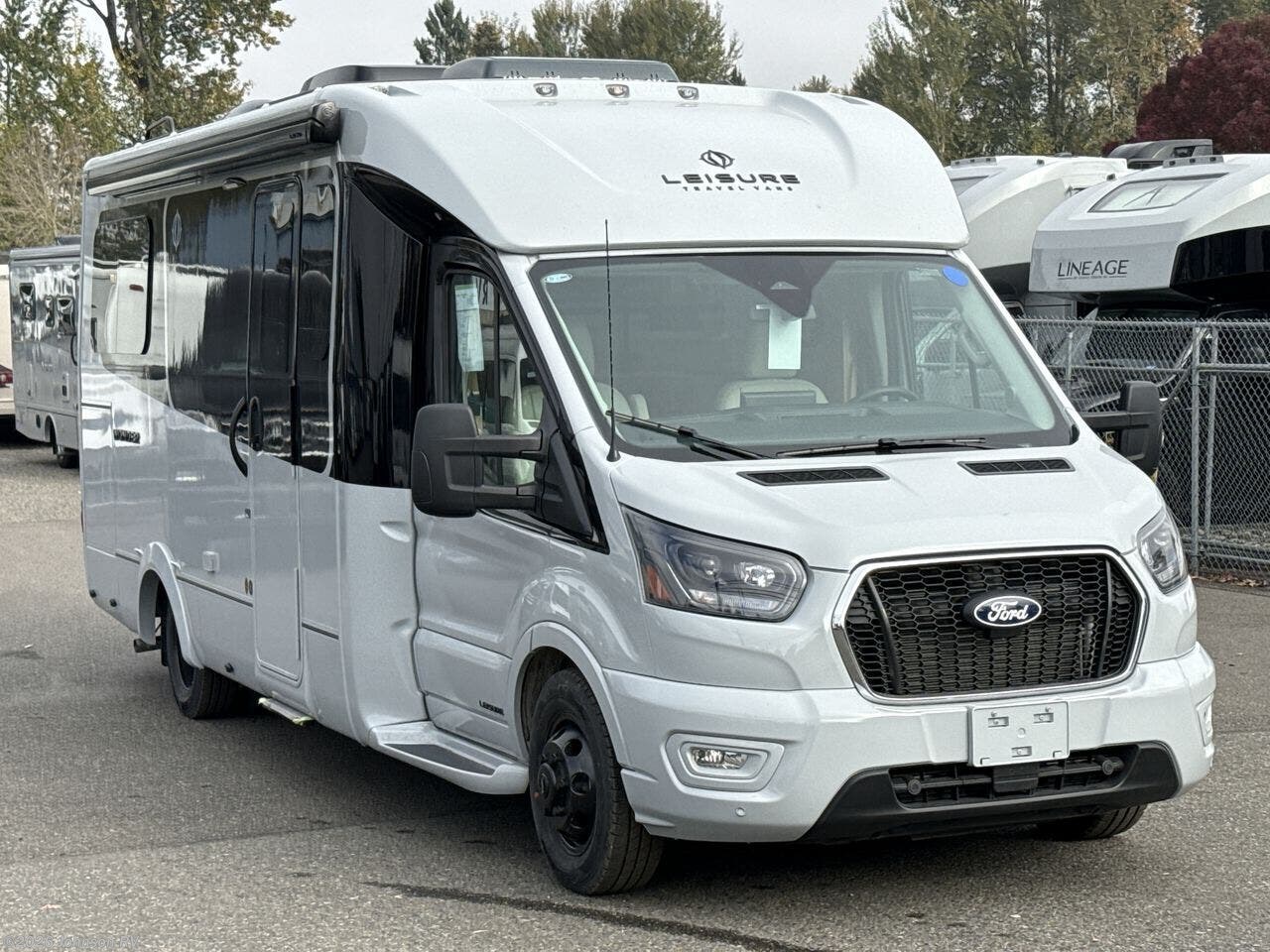 New 2027 Leisure Travel Wonder RTB AWD available in Sandy, Oregon