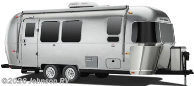 Used 2017  Airstream Flying Cloud 25FB by Airstream from Johnson RV in Sandy, OR