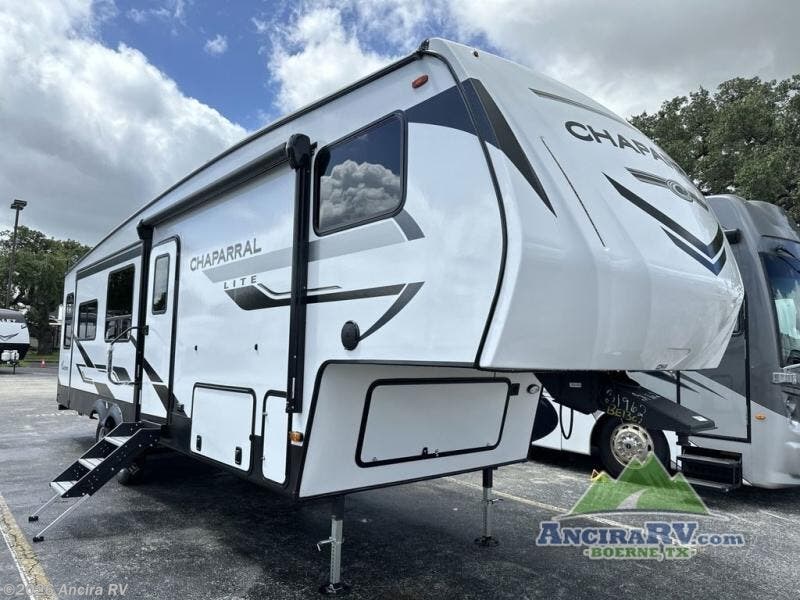 New 2025 Coachmen Chaparral Lite 30RLS available in Boerne, Texas