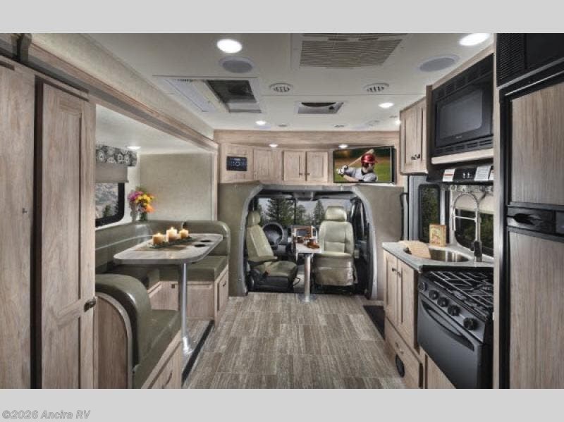 Used 2018 Forest River Sunseeker MBS 2400W available in Boerne, Texas