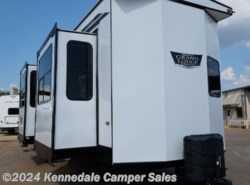 Used 2020 Forest River Wildwood Grand Lodge 42FK available in Kennedale, Texas